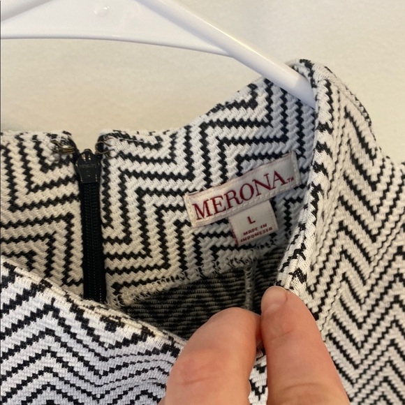 MERONA mock neck Chevron Pattern Sleeveless Dress - Picture 7 of 11